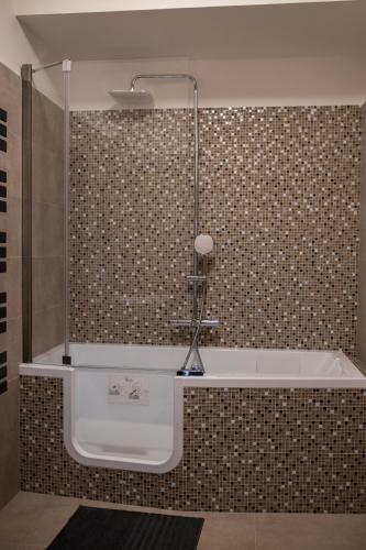 Hostal Apartm�ny V�no Hru?ka Pardubice