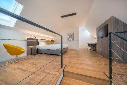 Hotel Cube