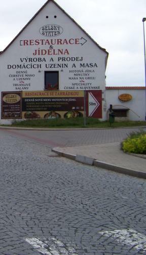 Hostal Penzion U Je?k?