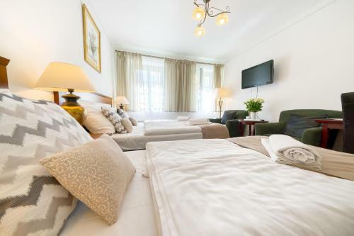 Nobles Apartments