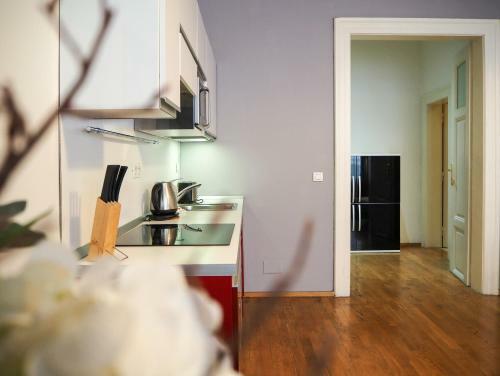 Zatecka 4 Old Town Apartment