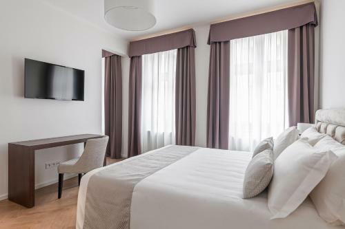 Aparthotel H7 Palace