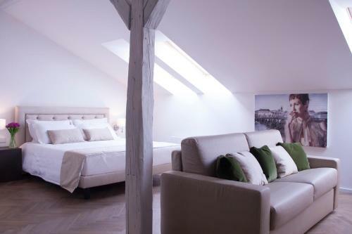 Aparthotel H7 Palace