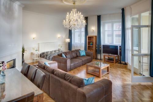 Riverview Old Town Apartment