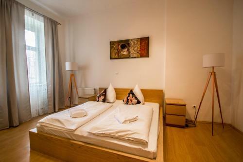 Riverside Ruterra Apartment