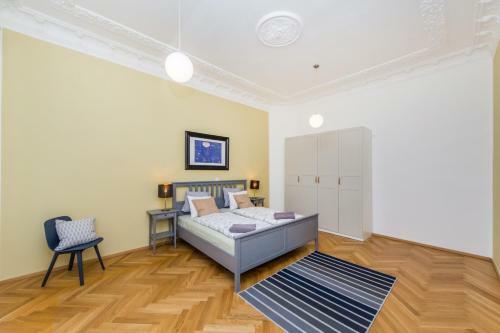 Opera Apartments