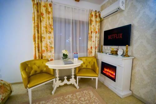 Hostal Vila Sarada