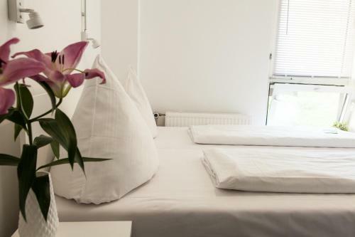 Apartment Near Brandenburg Gate