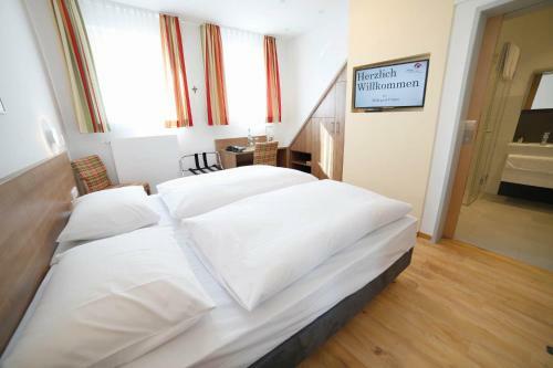 Hostal Hildegard Forum