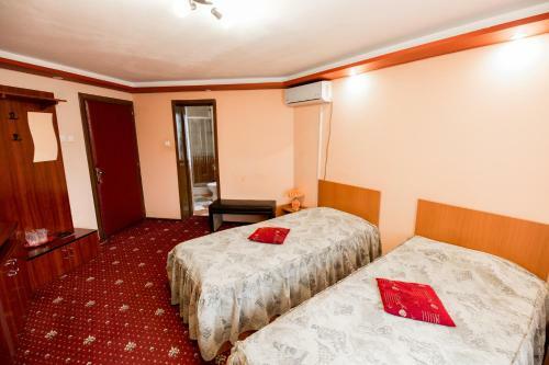 Hostal Pensiunea Crystal