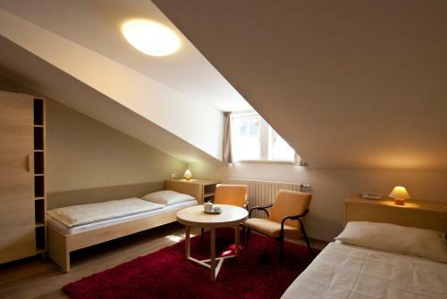 Hostal Pension Kriva