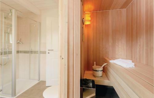Two-bedroom Holiday Home In Dagebull