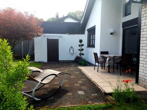 Ferienhaus Eifelsch�tzchen Am Kronenburger See