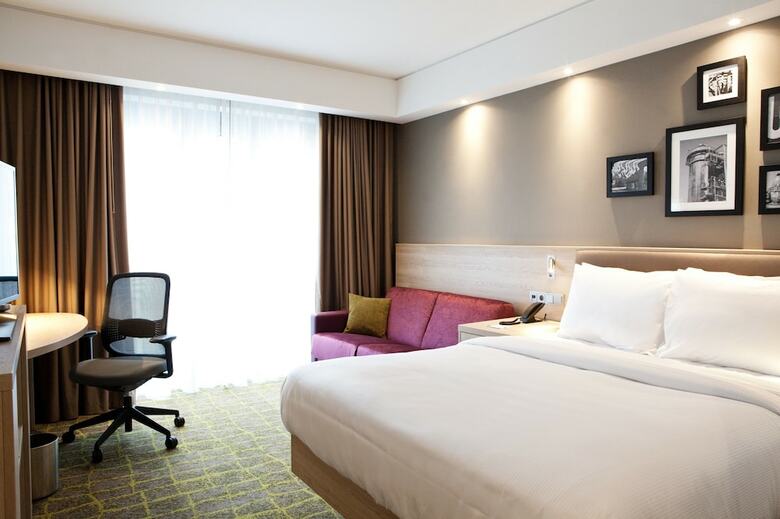 Hotel Hampton By Hilton Dortmund Phoenix See