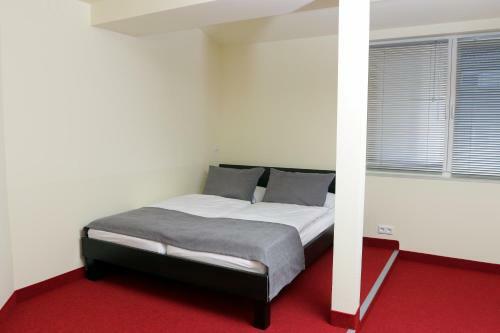 S & D Reinoldus Hotel