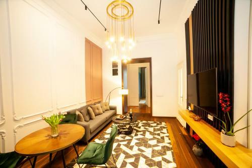 Matei Corvin Apartment