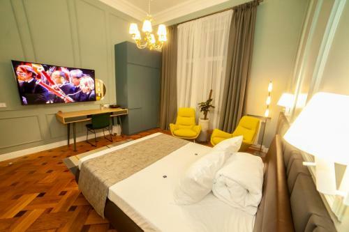 Matei Corvin Apartment