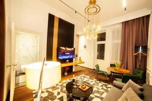 Matei Corvin Apartment