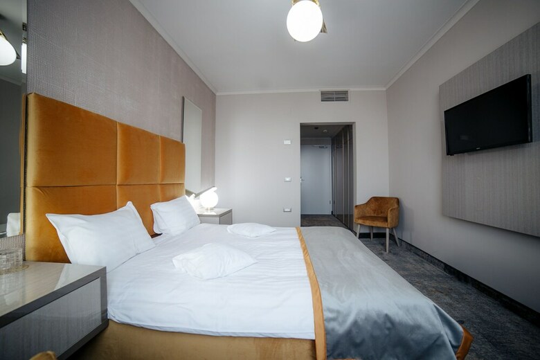 Royal Classic Hotel