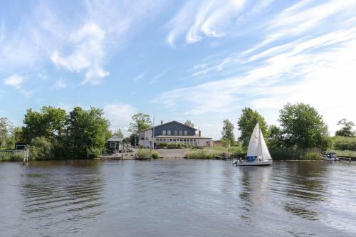Hotel Lodge An Der Eider Stuuv Negen
