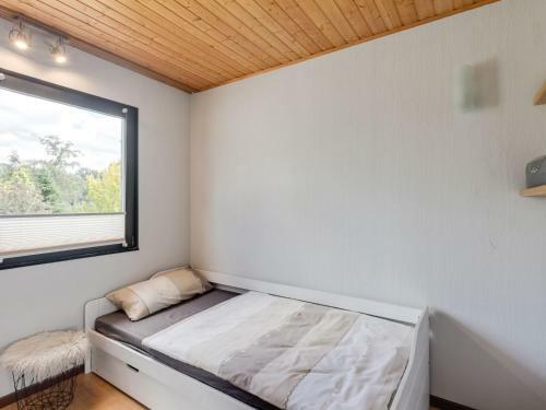 Classy Holiday Home In Gerolstein With Barbecue
