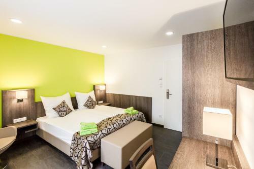 Hostal Deluxe Haus Glessen - Zentral Zu K�ln!