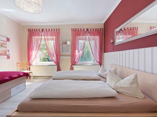Elegant Apartment With Garden In Gingst