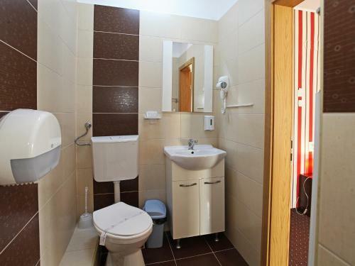 Hostal Pension Mora