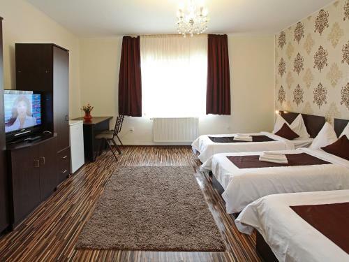 Hostal Pension Mora