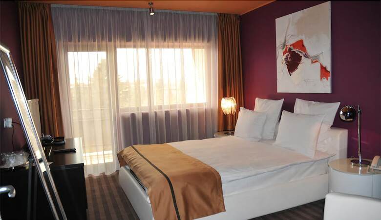 Hotel Dumbrava