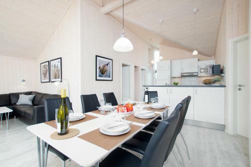 Resort 2 Beach House B 66