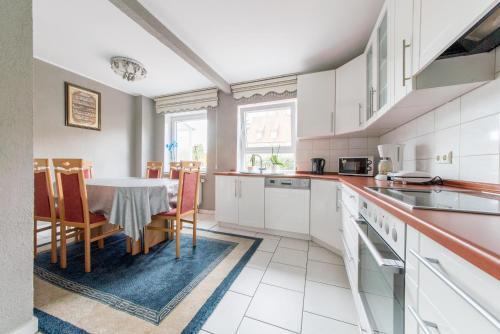 Id 4764 | Private House