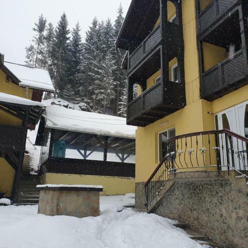 Hostal Casa Vlahopol