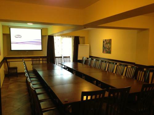 Hostal Pensiunea Vranis