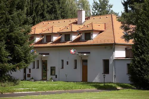 Hostal Pension Konopiste