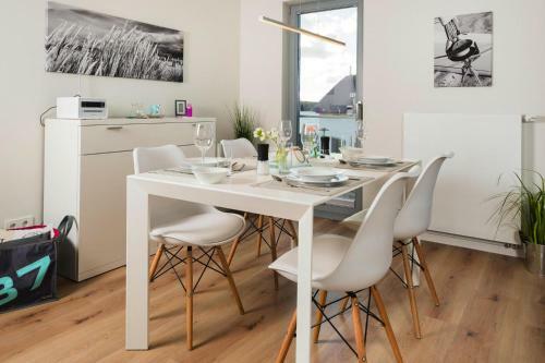 Apartamento Holiday Flat Heiligenhafen - Dos01100f-cyb