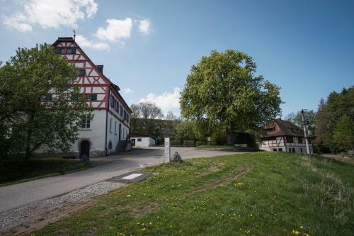 Posada Schloss Hohenfels / G�stehaus 7. Himmel