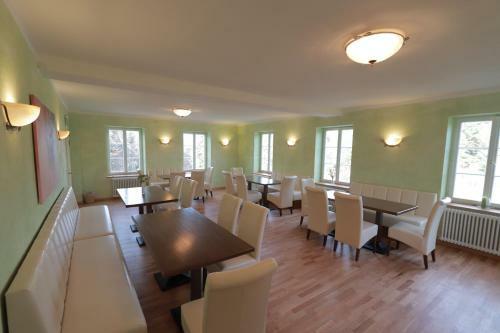 Posada Schloss Hohenfels / G�stehaus 7. Himmel