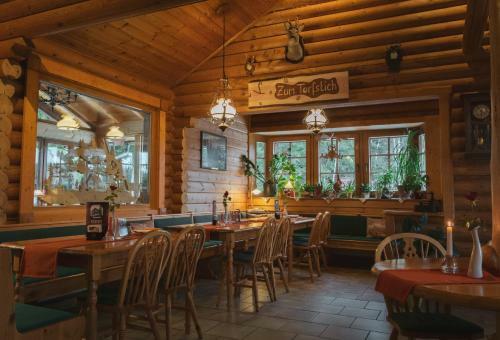 Posada Gastst�tte Und Pension Zum Torfstich