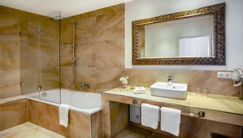 Kings Hotel J�lich