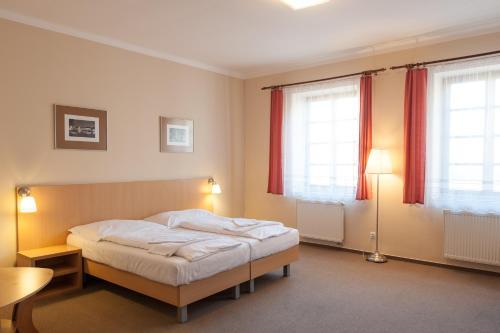 Hostal Penzion Restaurant Centrum