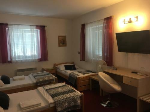 Hostal Pension Miltom