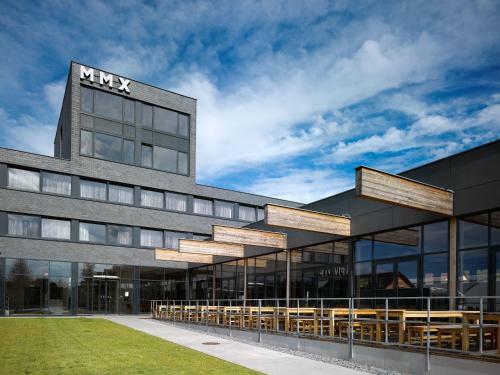 Hotel Pivotel Mmx