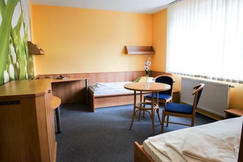 Hotel Imos