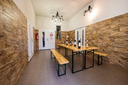 Hostal Penzion U Kostela