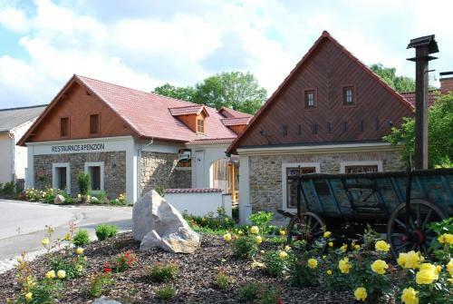 Hostal Penzion Ve Stoleti