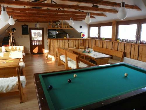 Hostal Hostinec A Penzion U Sv. Mikul�?e