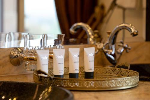 Hotel Schloss Lieser, Autograph Collection