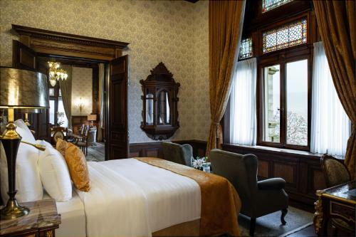 Hotel Schloss Lieser, Autograph Collection