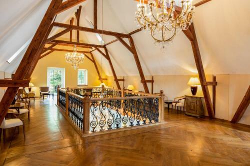 Hotel Schloss Lieser, Autograph Collection